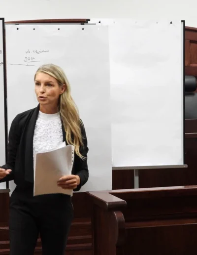 Młodzi w świecie prawa - od teorii do praktyki 6